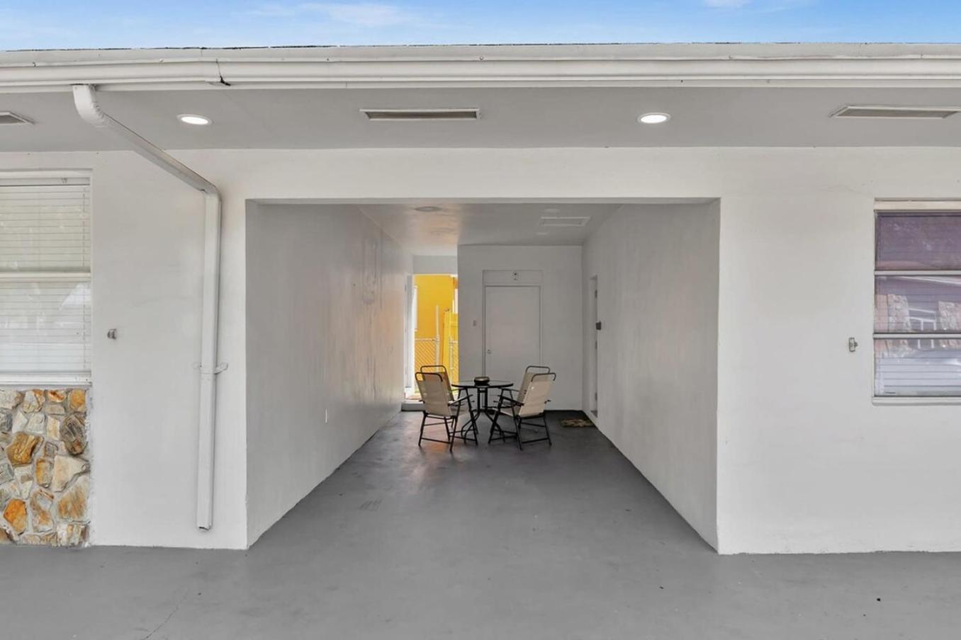 2 Bdrm Modern House Mins From & Casino Hb1 Hallandale Beach
